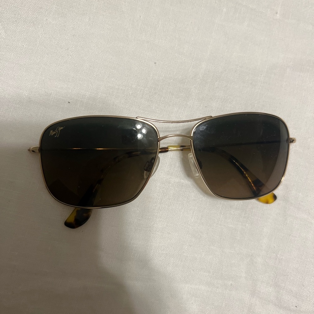 Maui Jim sunglasses! Love this color